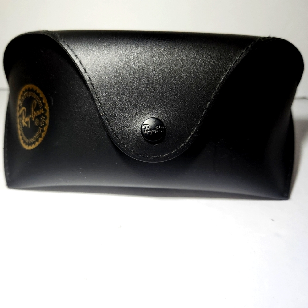 Authentic Ray Bans Sunglasses original protective case